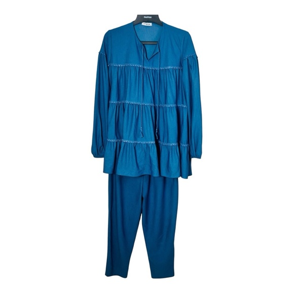 Blue Long Sleeve Ruffle Oversized Tunic Blouse with A marching Crop pants 42 - Picture 2 of 13